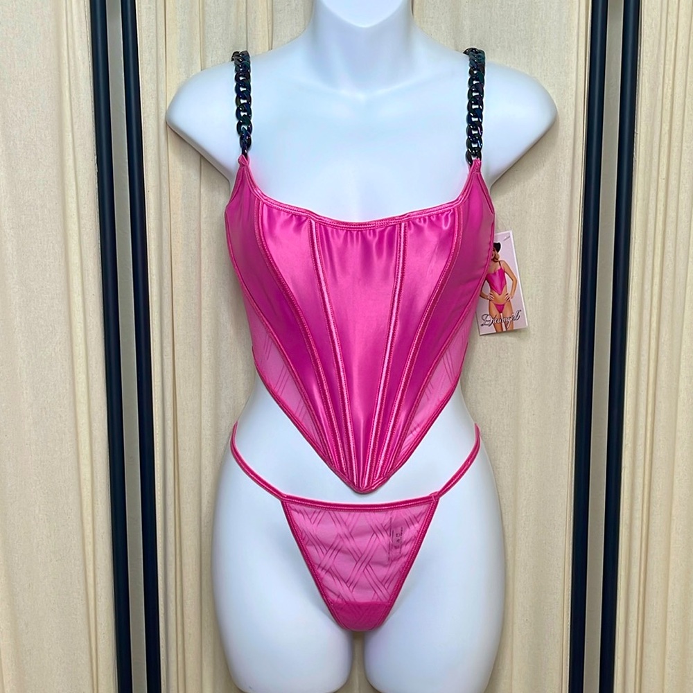NEW! MILKSHAKE PINK SATIN & MESH BUSTIER SET SIZE SMALL